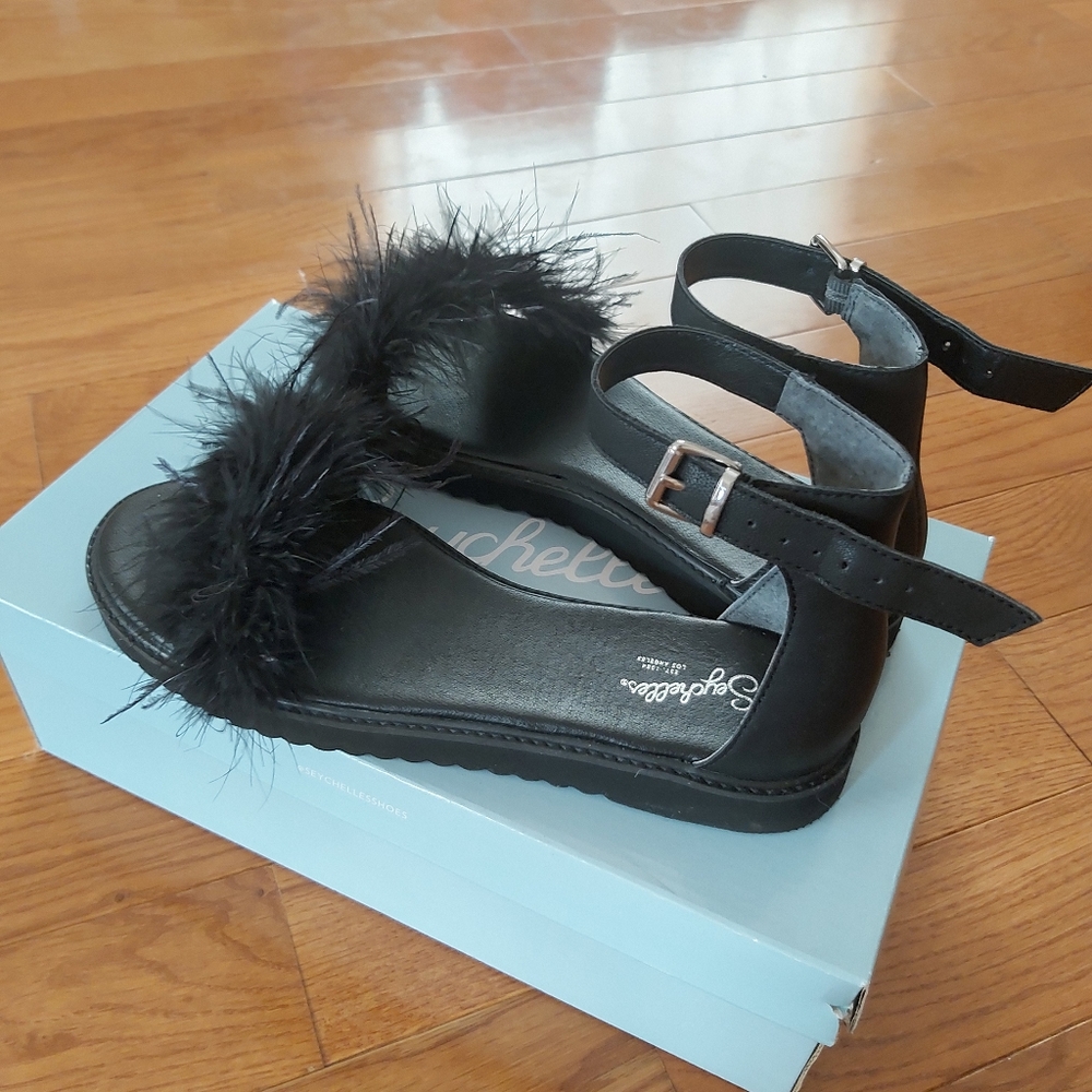 Cute women shoes - Picture 3 of 4